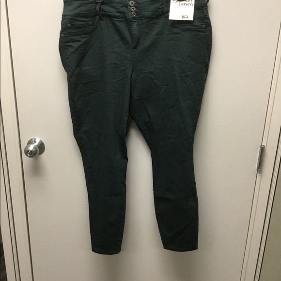 Torrid Green denim jeans - Picture 3 of 3